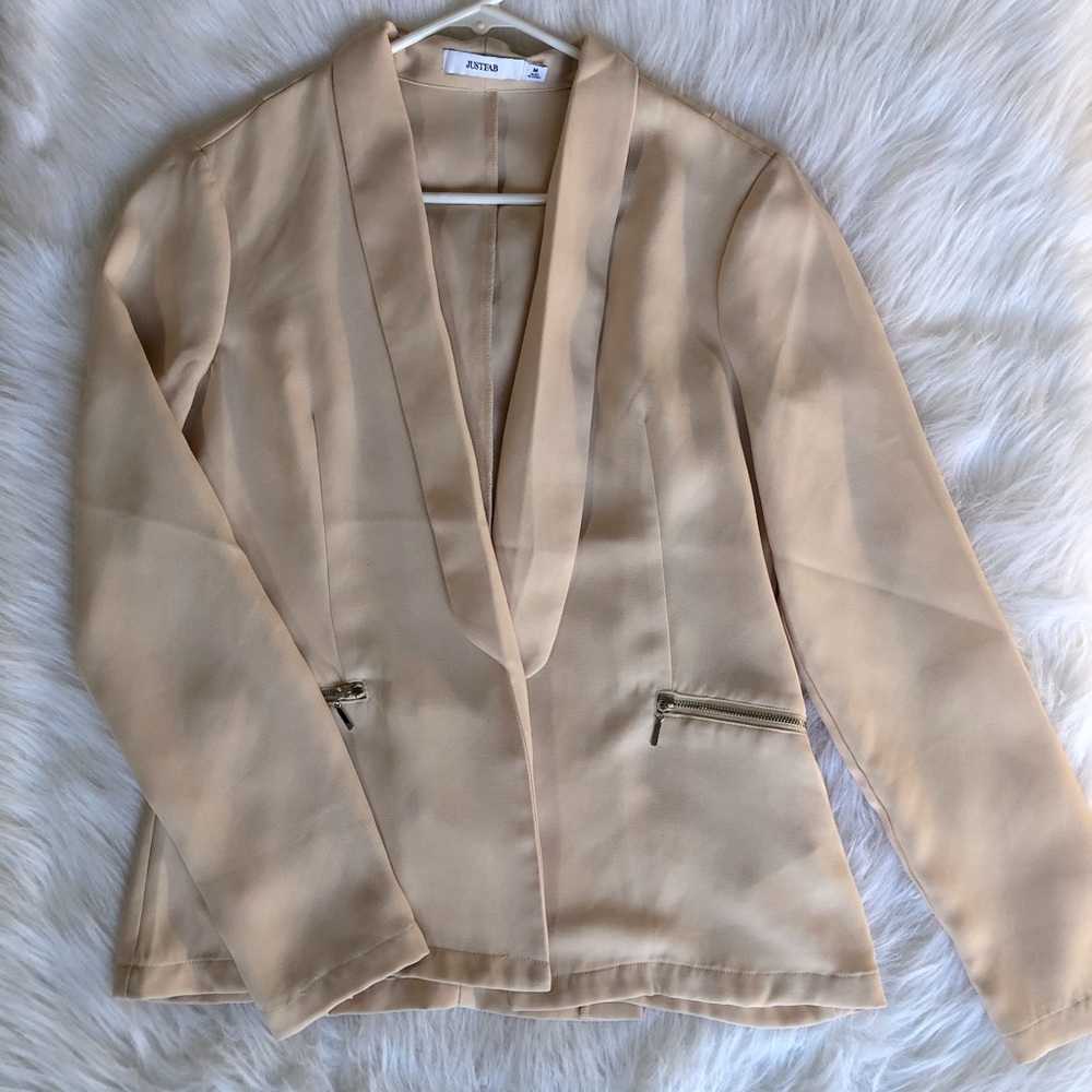 JustFab blazer in blush
